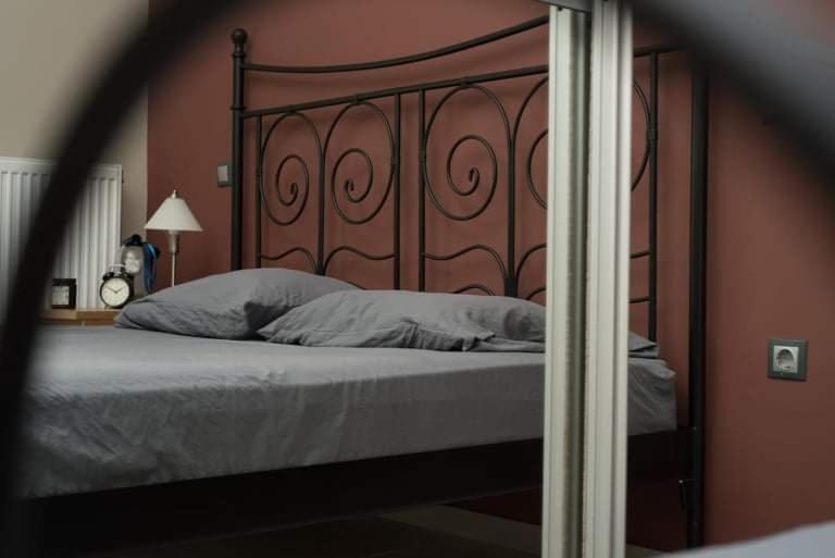 Το Σπίτι Δίπλα Από Το Ποτάμι Appartement Tríkala Buitenkant foto